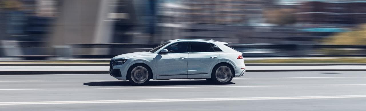Storm-Ready: High-Clearance AWD Vehicles for Savannah Weather